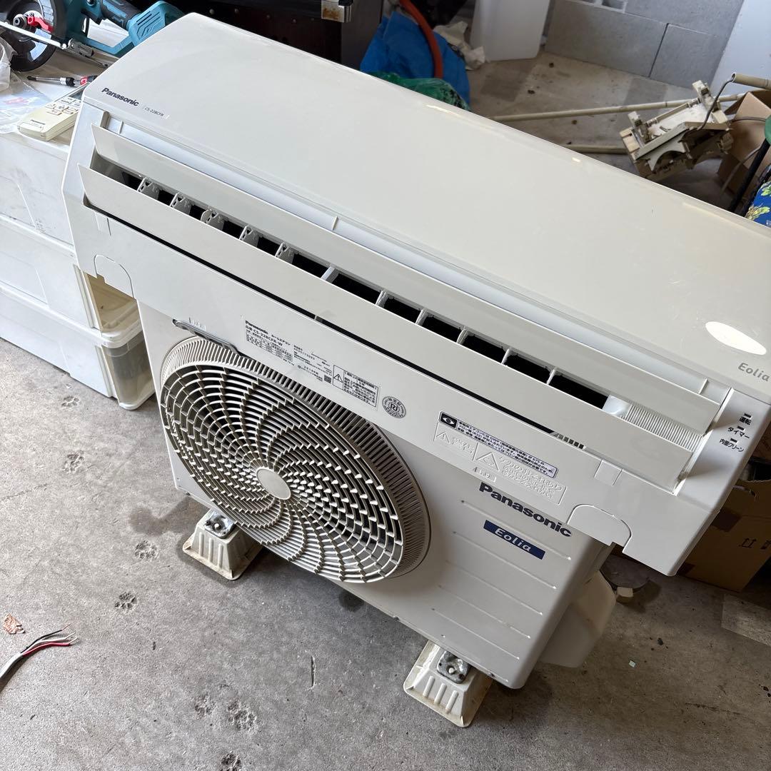 Panasonic CS-22CFR-W エアコン本体 概要 インバーター冷暖房除湿タイプ ルームエアコン CS-22RGH