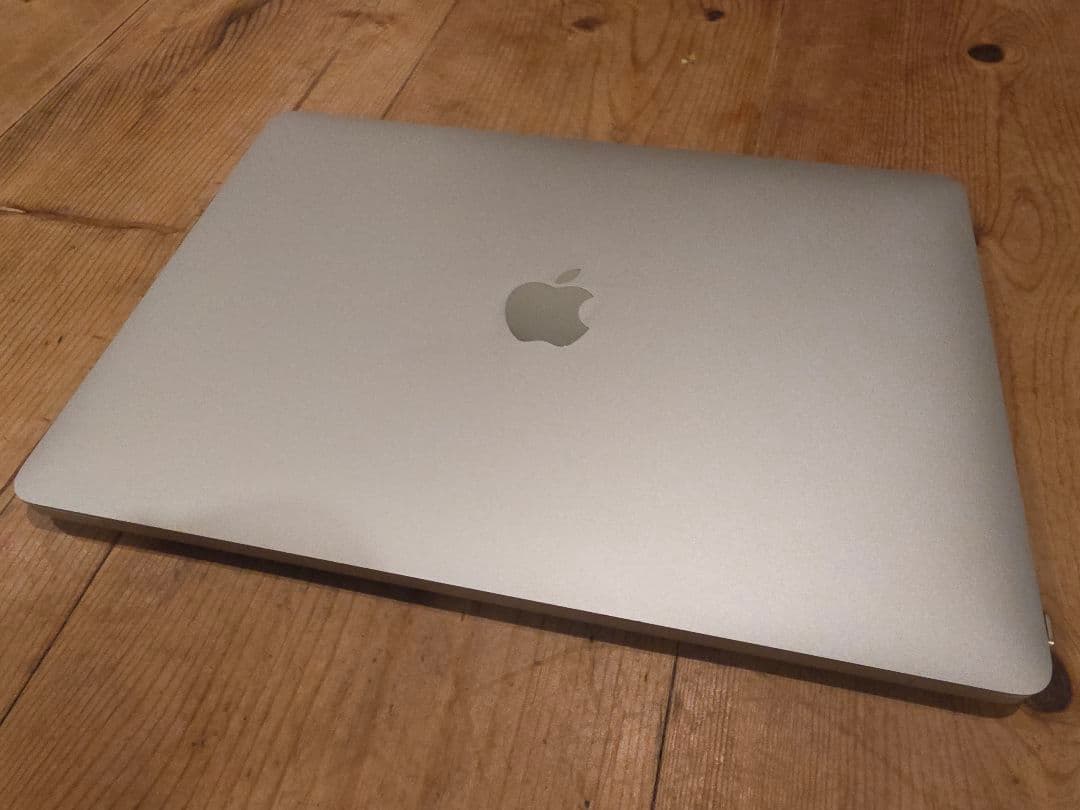 値下げ　MacBook Air 13インチ 2019年 Amazon.co.jp: 【整備済み品】 Apple MacBook Air Retina 2019(13