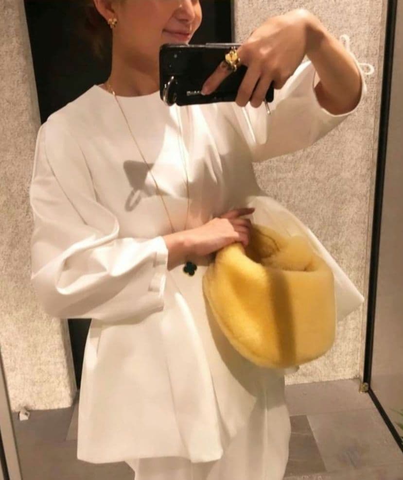 極美品】yori shirocon origamiブラウス ヨリ シロコン - メルカリ