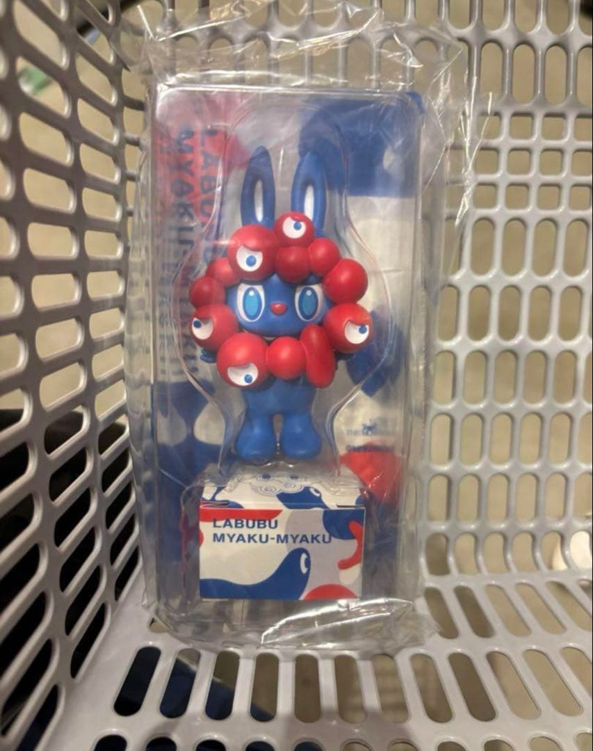 ミャクミャクラブブLABUBU MYAKU-MYAKU正規品レシート有、本日限り