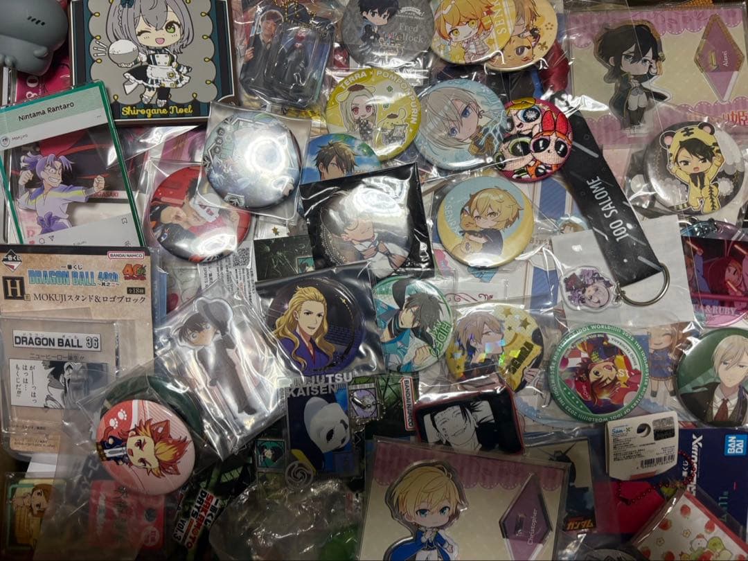 アニメ　アニメグッズ　キャラクターグッズ　まとめ売り　大量　激安　#11