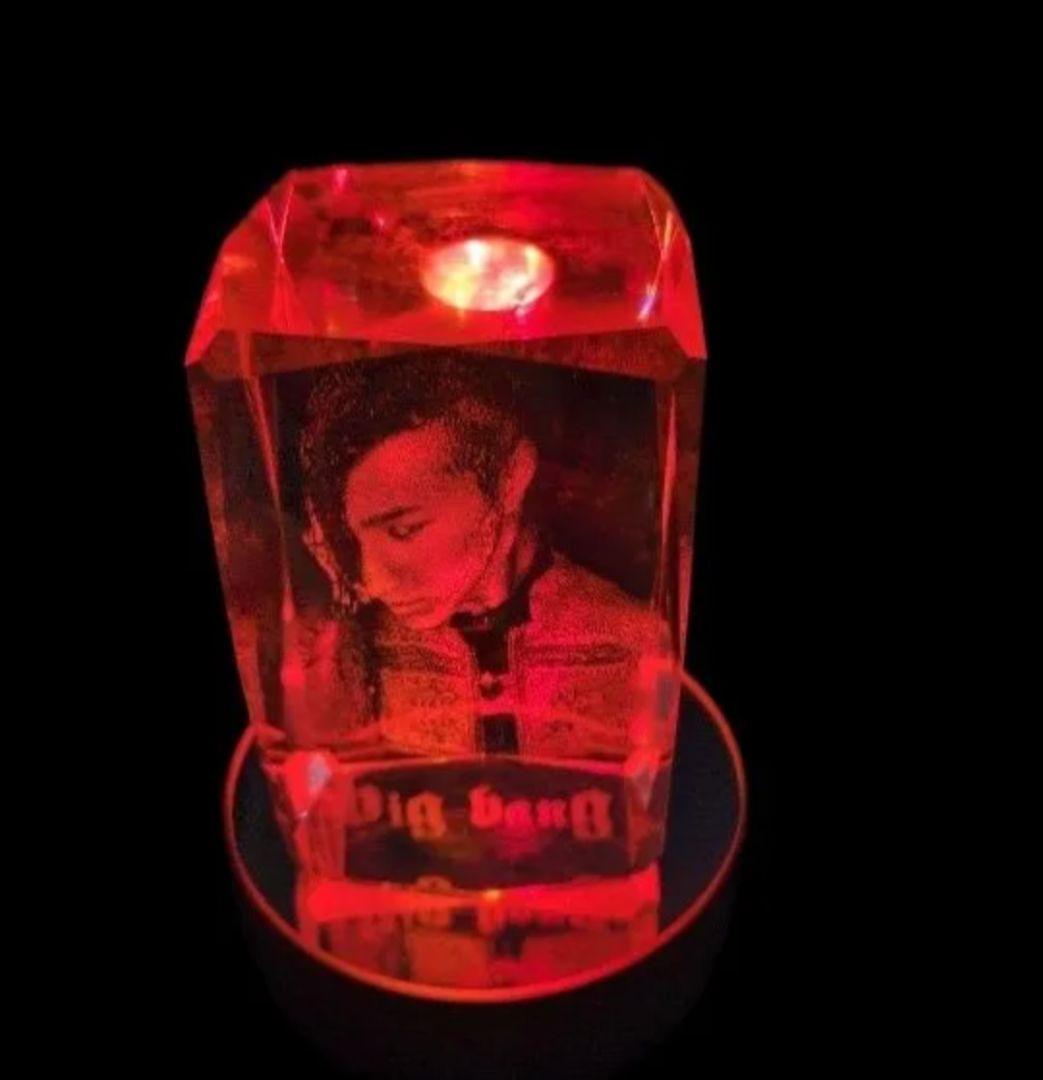 超激レアBIGBANG　G-DRAGON T.O.P　グッズ　LED　3D
