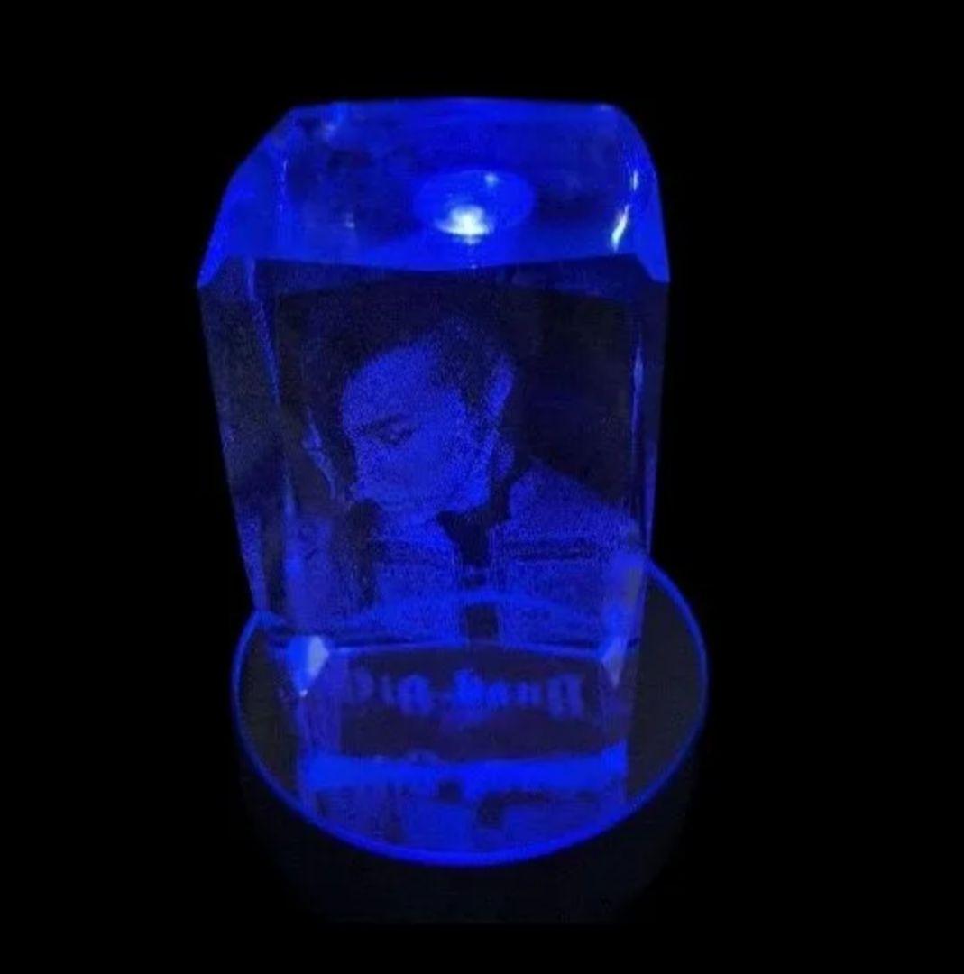 超激レアBIGBANG　G-DRAGON T.O.P　グッズ　LED　3D