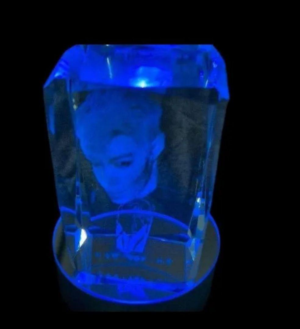 超激レアBIGBANG　G-DRAGON T.O.P　グッズ　LED　3D