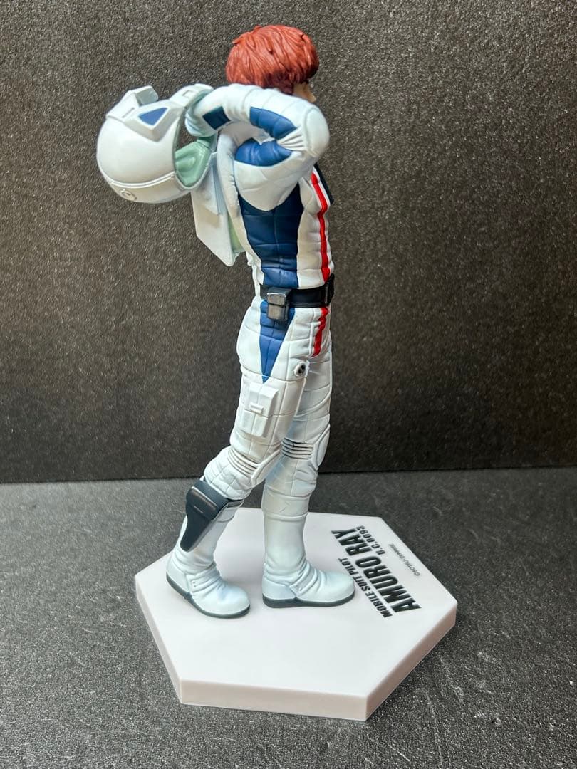 ガンダム　一番くじ　アムロ・レイ　フィギュア