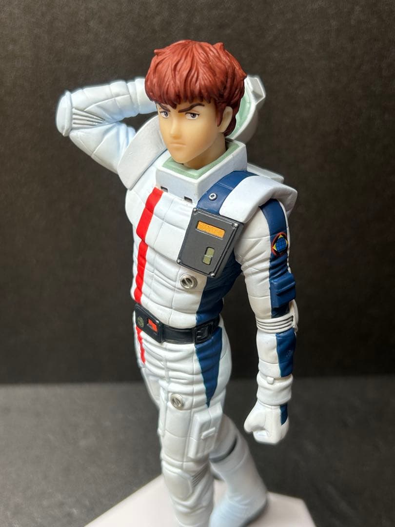 ガンダム　一番くじ　アムロ・レイ　フィギュア