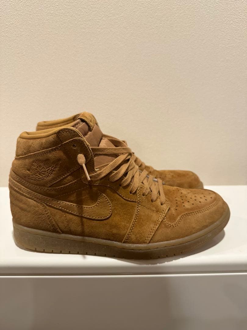 靴 Nike Air Jordan 1 Retro High \"Wheat\"