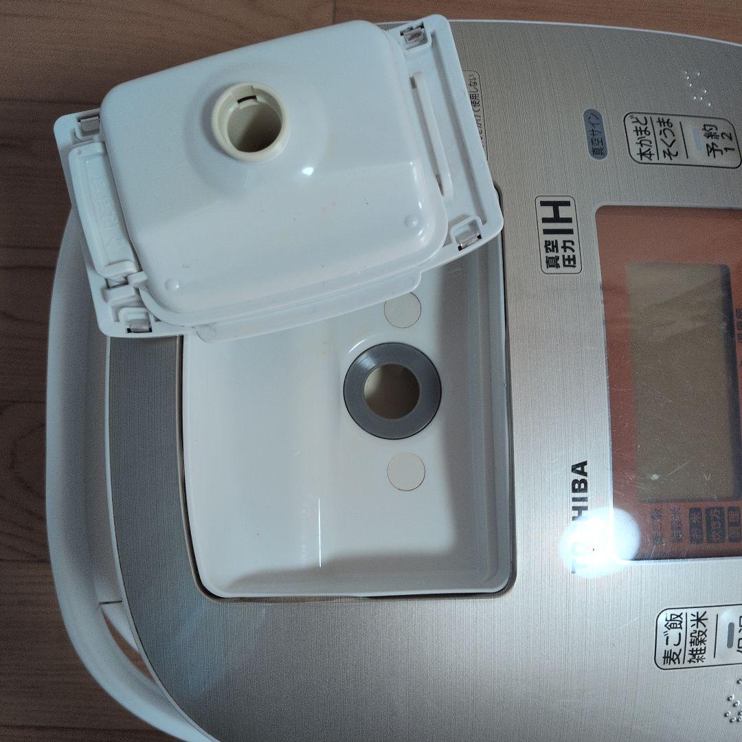 TOSHIBA 東芝 真空圧力IHジャー RC-106VSS IH炊飯器 - メルカリ