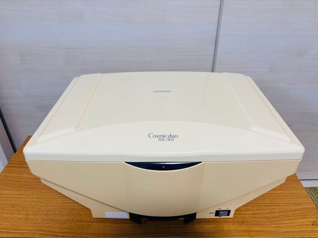 送料無料！話題のCosmic duo 501/503スキンケア美顔器 送料込‼️フヨウ サキナ Cosmic duo 501/503 美顔器 コメット - メルカリ