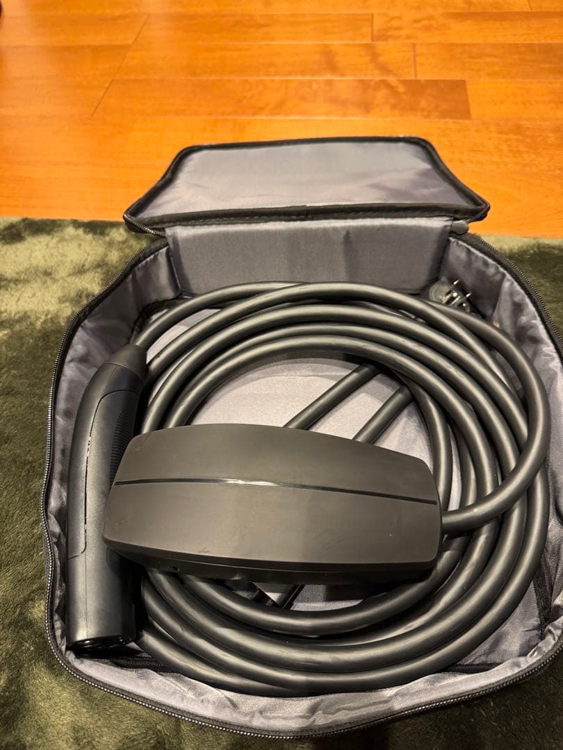 新品未使用】テスラTESLA GEN3 モバイルコネクター※最新の第3世代です