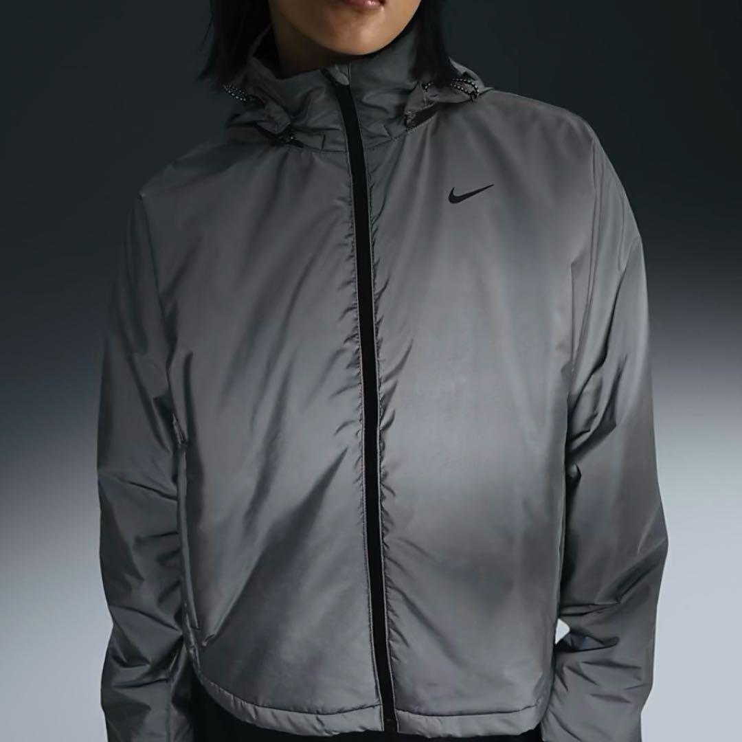 し*う様 【新品未使用】Nike リフレクティブ　ランニングジャケット NIKE（ナイキ） メンズ ランニングウェア ウインドブレーカー Repel