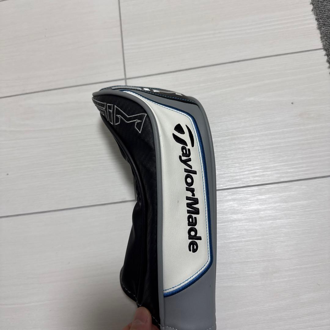 TaylorMade フェアウェイウッド用ヘッドカバー - メルカリ