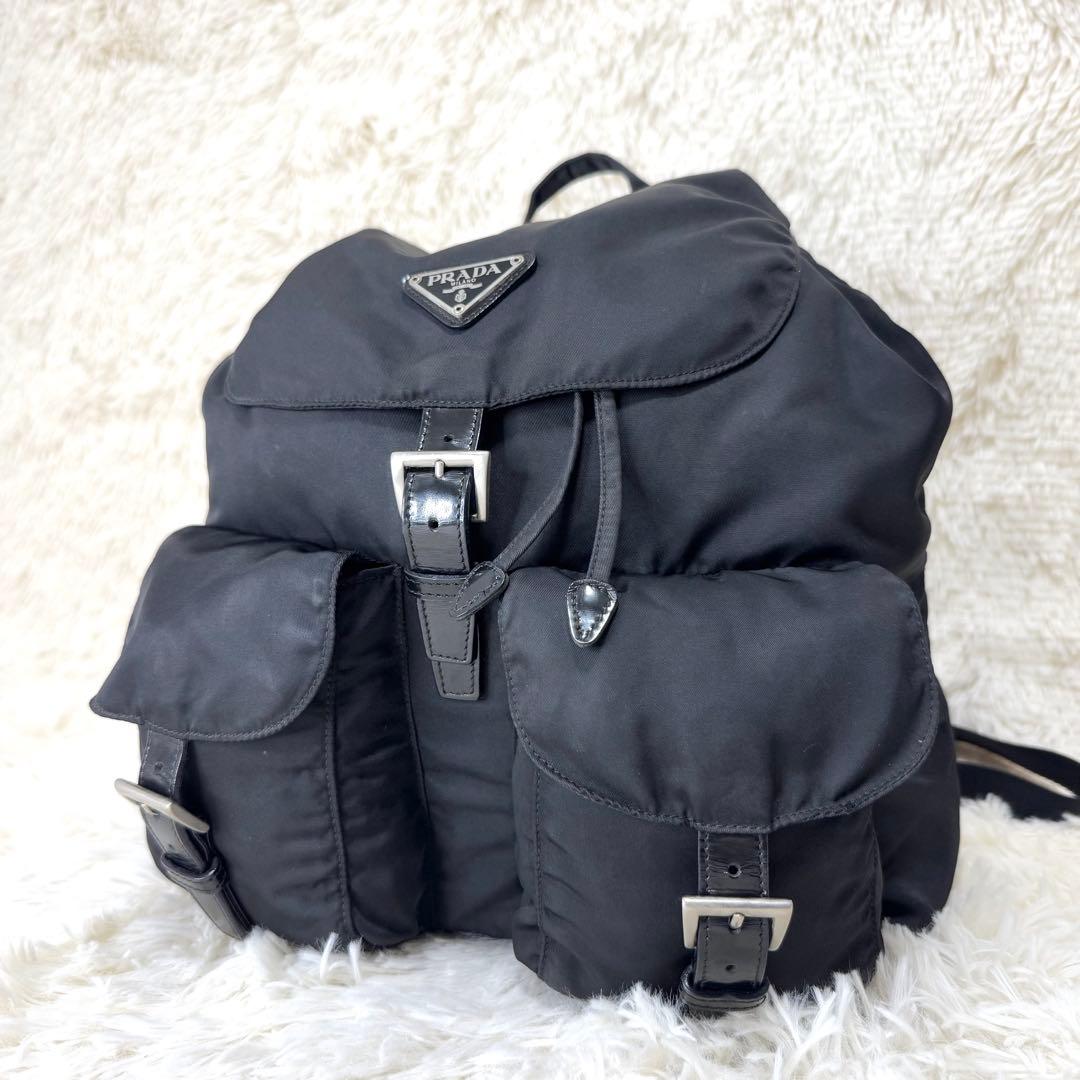 PRADA プラダ リュック バックパック 三角ロゴ 巾着 ナイロン 黒 PRADA プラダバックパック リュックサック 巾着三角ロゴ ナイロン 黒