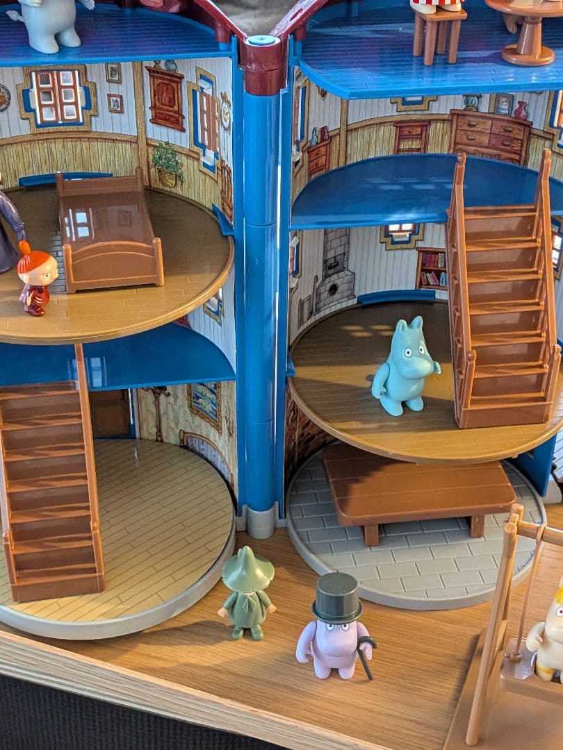 美品　ムーミンハウス　付属品全てあり