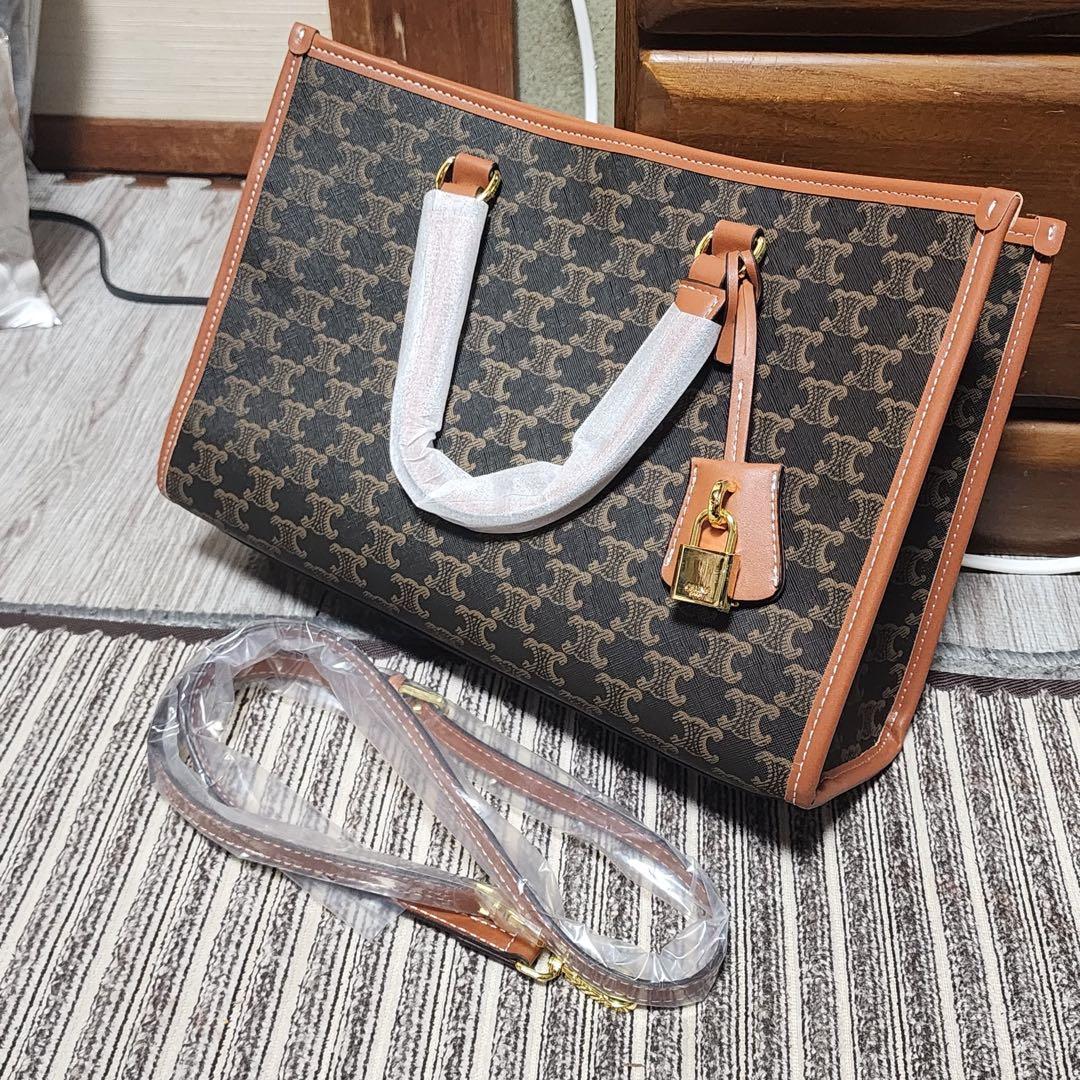 CELINE　トートバッグ　トリオンフ　2way　ノベルティ セリーヌ CELINE ノベルティ トリオンフ トートバック エコバッグ M