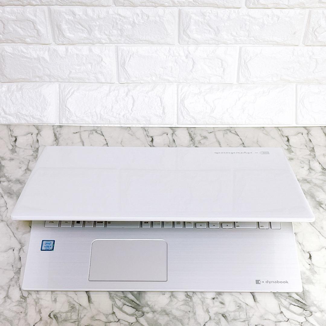 美品✨Windows11✨新品爆速SSD薄型ノートパソコン白✨カメラ・オフィス