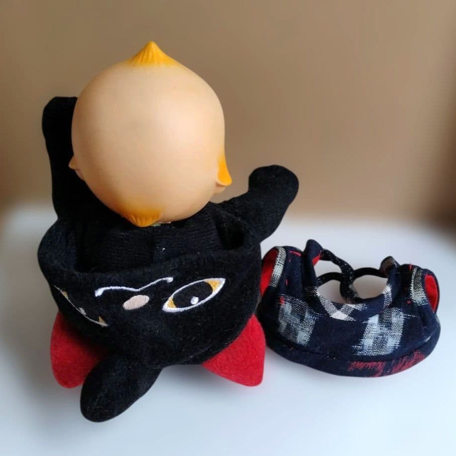 ローズオニールキューピー 黒ネコ招き猫 - メルカリ