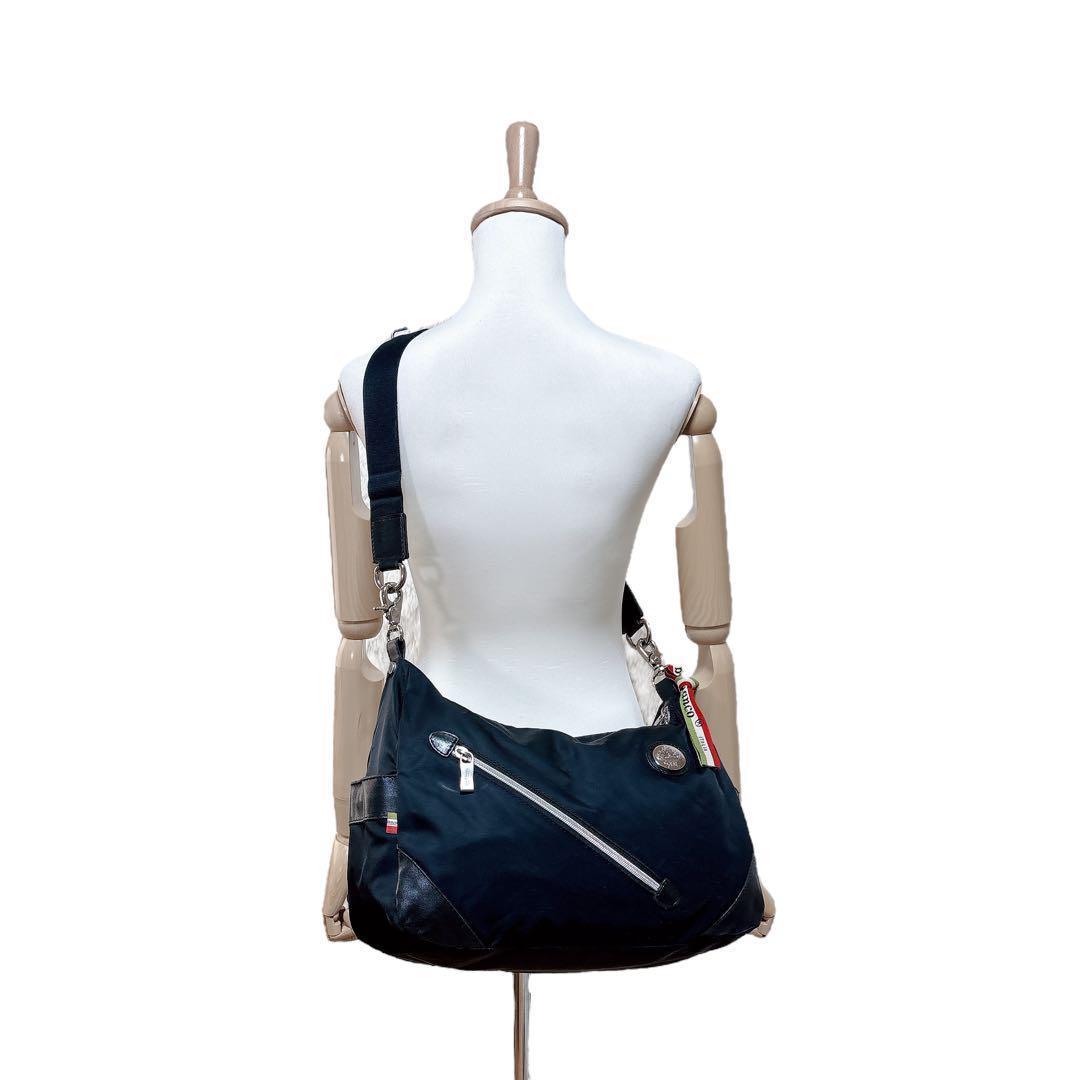 オロビアンコ ショルダーバッグ メッセンジャー リボン付 斜め掛け