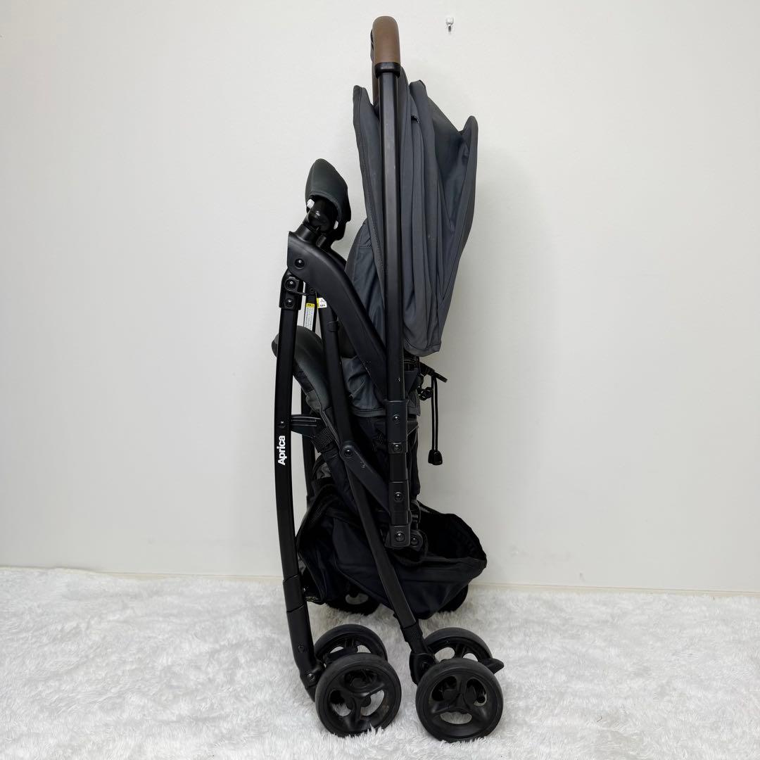 美品 Aprica カルーンエアーメッシュAB アカチャンホンポ限定モデル