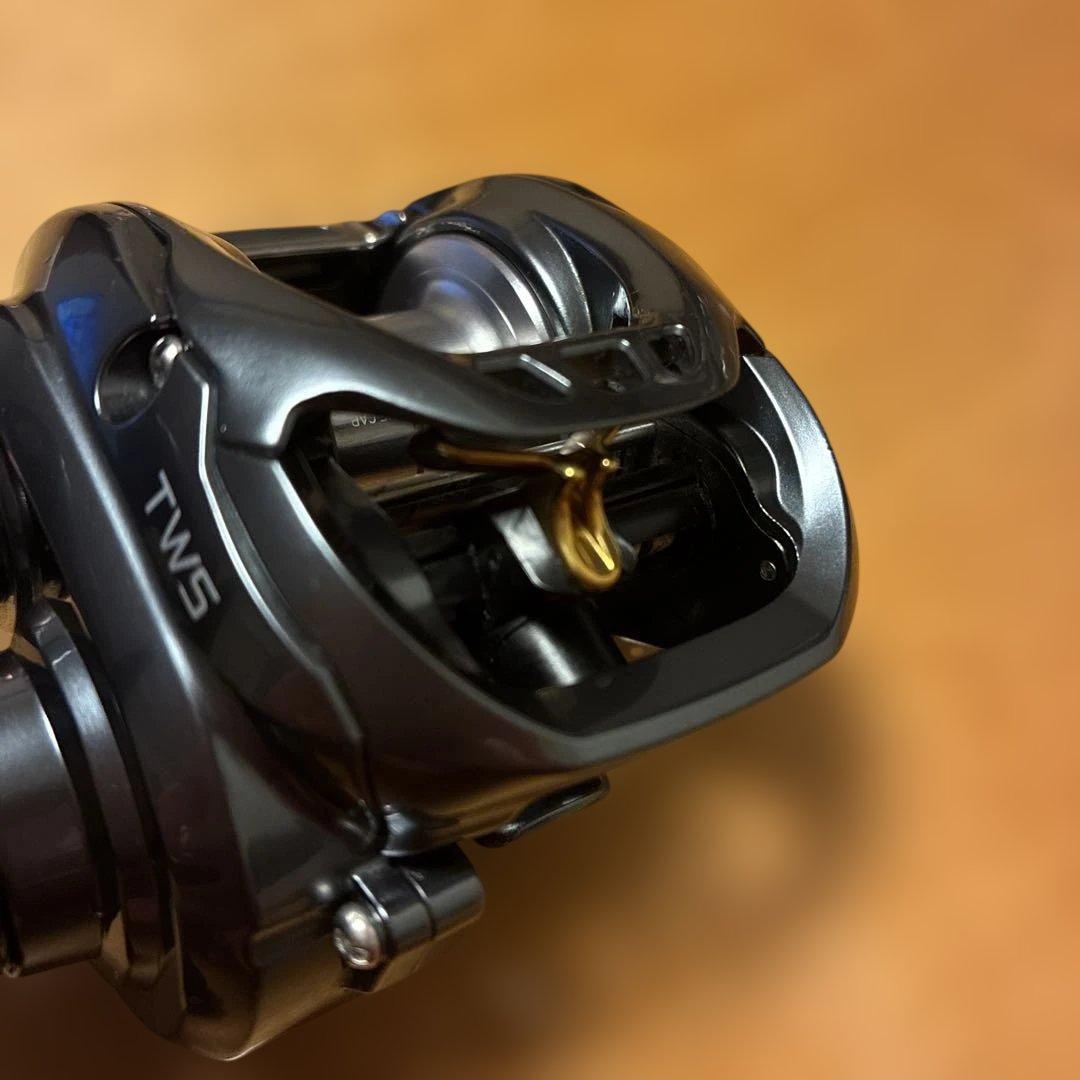 よ*ぴ様 Daiwa TATULA svTW ベイトリール 7.3R