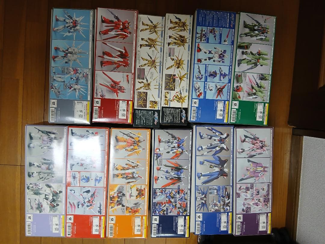 注意 【りょうさま専用価格】1/100＆HG ガンプラ 12点 - メルカリ