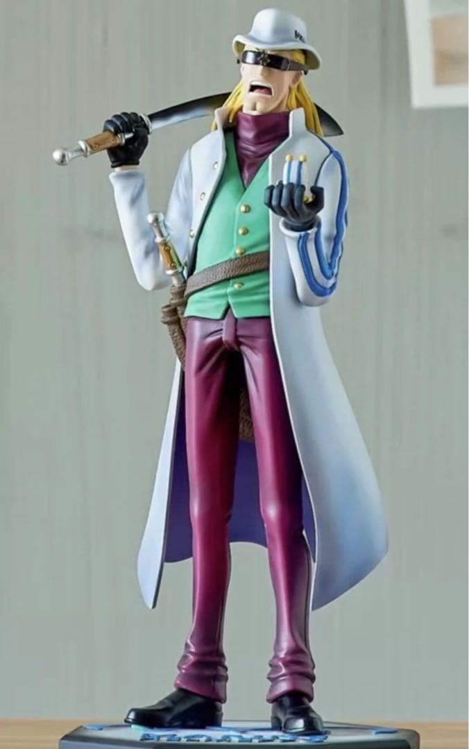 ワンピース ヘルメッポ ガレージキット ガレキ スタチュー② - メルカリ