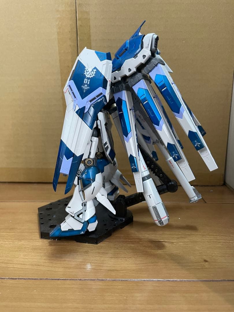 HG ナイチンゲール キャンディ塗装/ RG Hi-ν ガンダム 部分塗装 - メルカリ