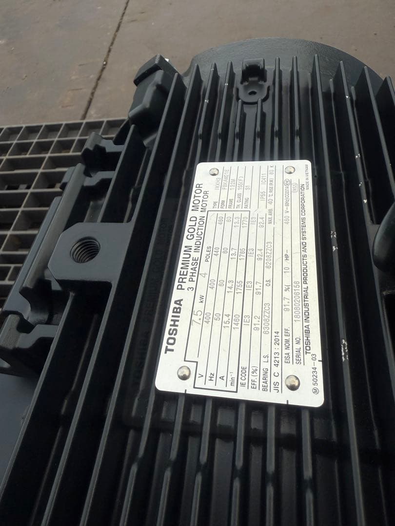 (2)(未使用品)美品　東芝 三相モーター 7.5kW IKKH3 400V