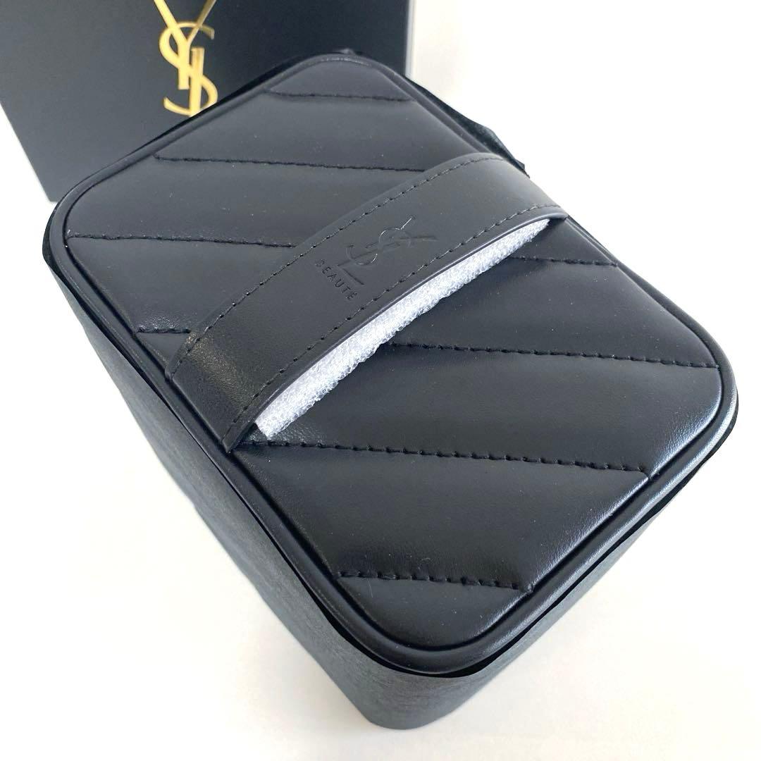 YSL イヴ・サンローラン ノエルギフト限定 ヴァニティポーチ メイク