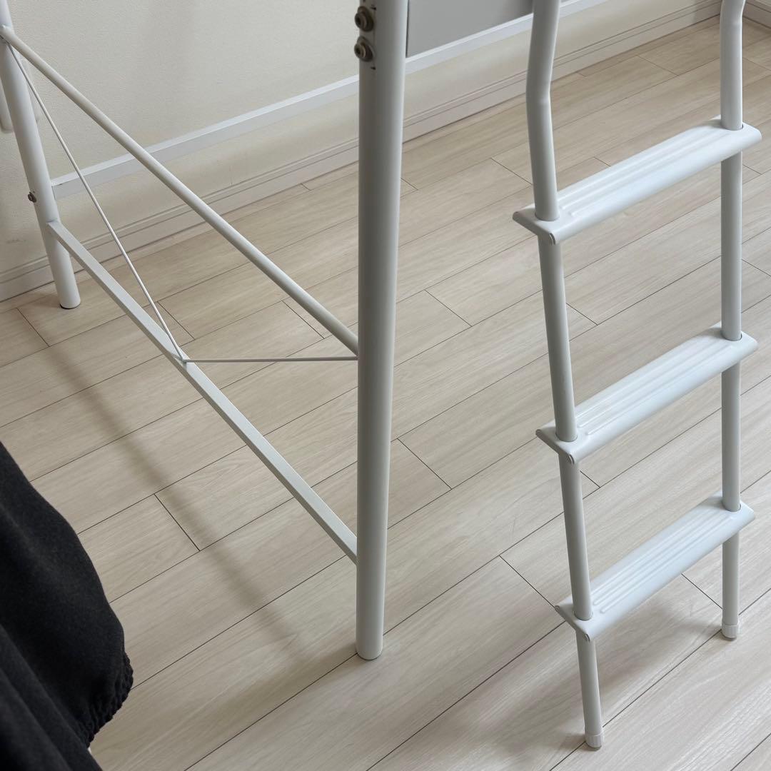 ニトリ スチールミドルベッドセパタ ロフトベッド 白 取り扱い説明書付