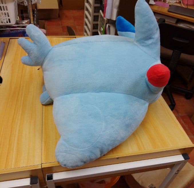 特大　ポケセン限定 コラボ ぬいぐるみクッション pokémon トゲキッス