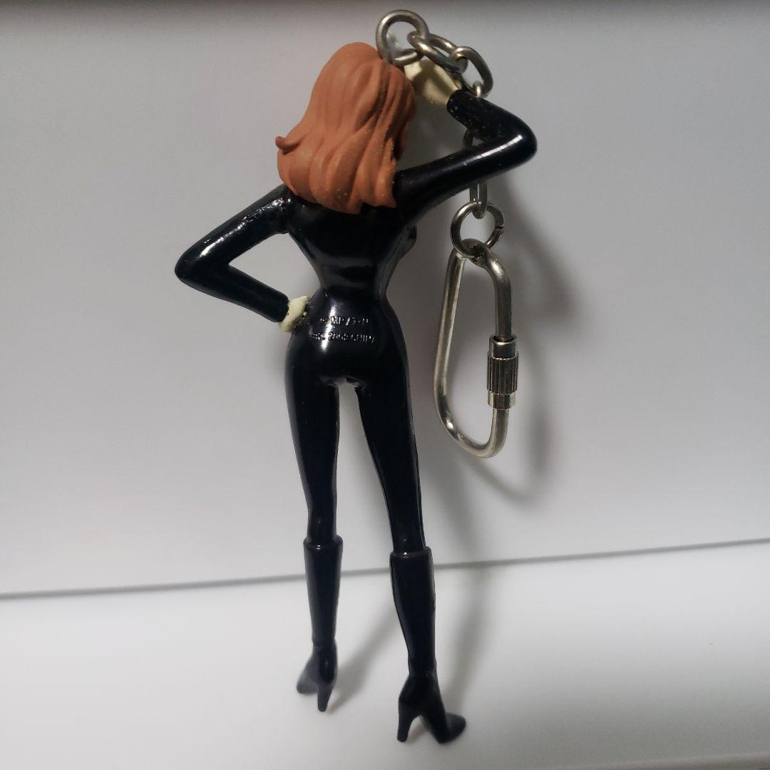 峰不二子 全身スーツ 銃 フィギュア キーホルダー ルパン三世 レトロ