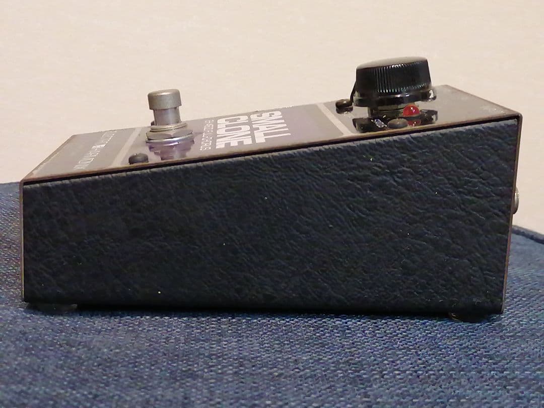 【最初期型チキンノブ】Electro-Harmonix SMALL CLONE