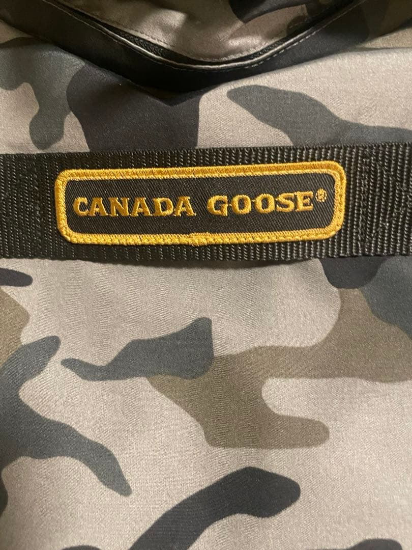 新品未使用】正規品CANADA GOOSEダウン ガブリオラパーカー Sサイズ