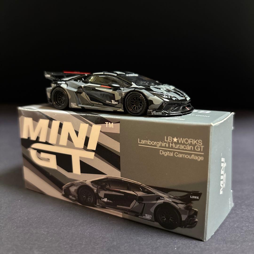 MINIGT LBWK 1/64 ランボルギーニ ウラカン カモフラージュ