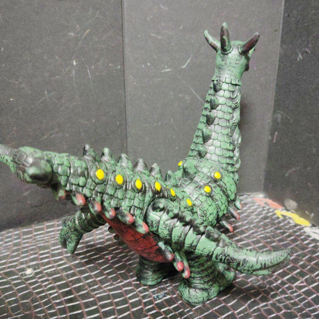 上野淳子様専用ウルトラ怪獣旧型ソフビガルベロス.パンドン