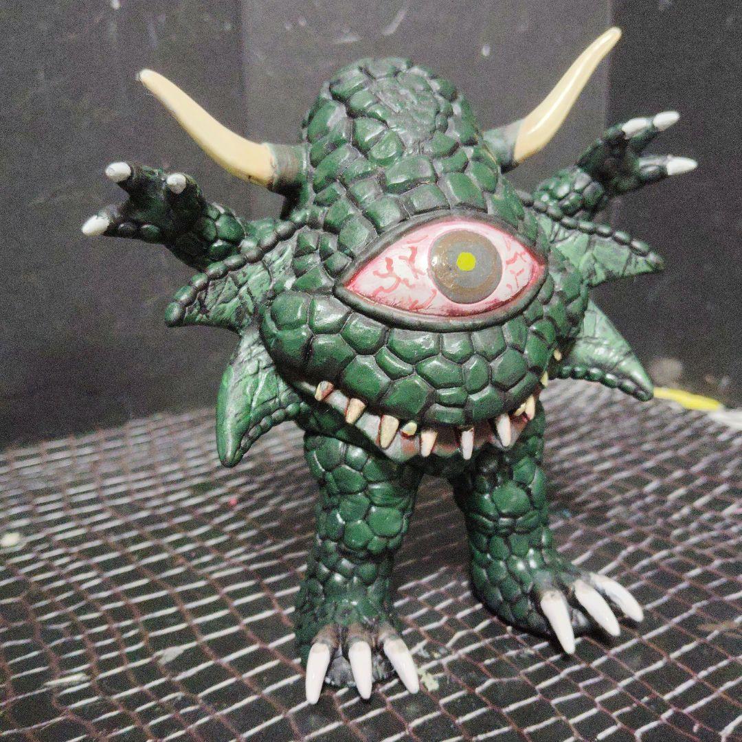 上野淳子様専用ウルトラ怪獣旧型ソフビガルベロス.パンドン