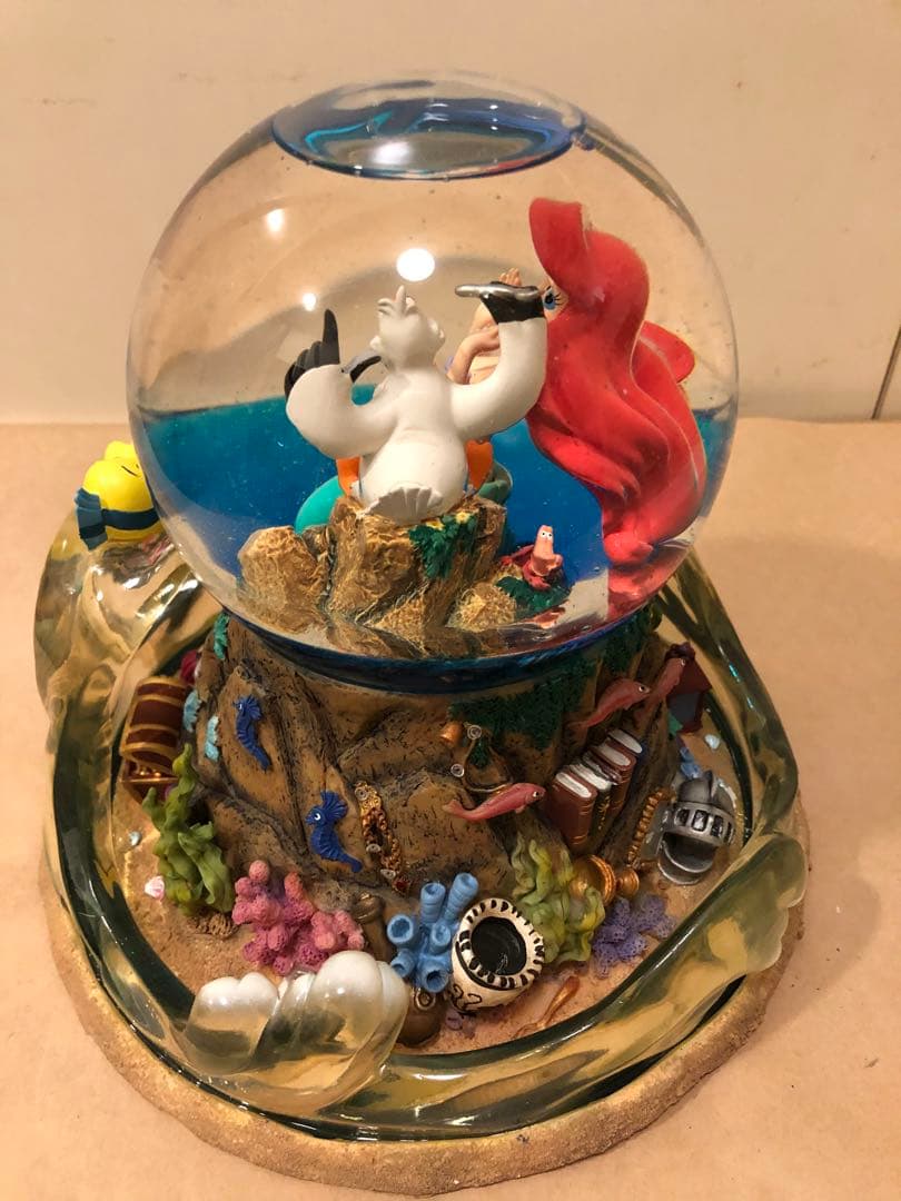 ディズニー　リトルマーメイド　アリエル　スノードーム　スノーグローブ
