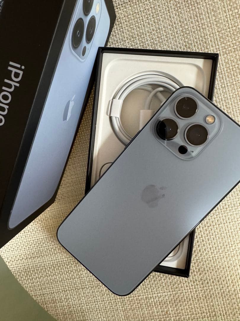 Apple iPhone 13 Pro シエラブルー512GB simフリー - メルカリ