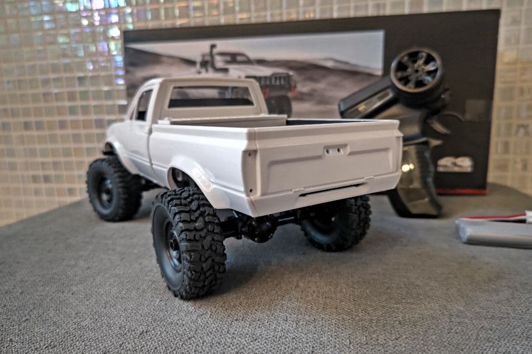 WPL オフロードトラック ホワイト ボディ