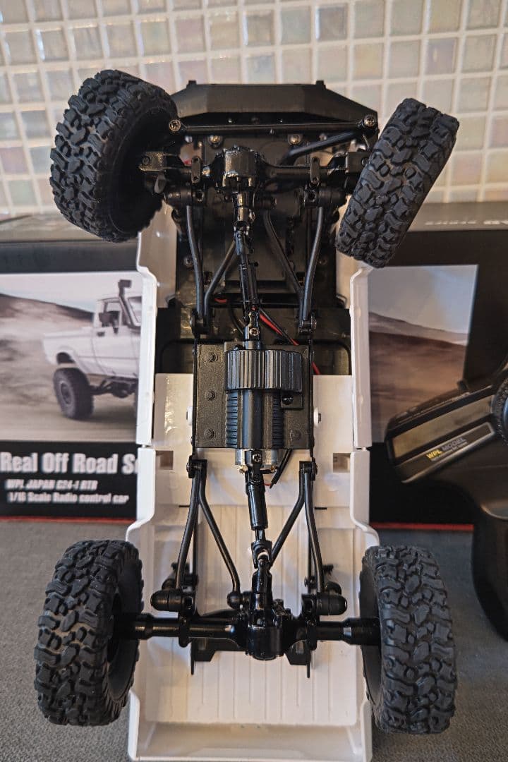 WPL オフロードトラック ホワイト ボディ