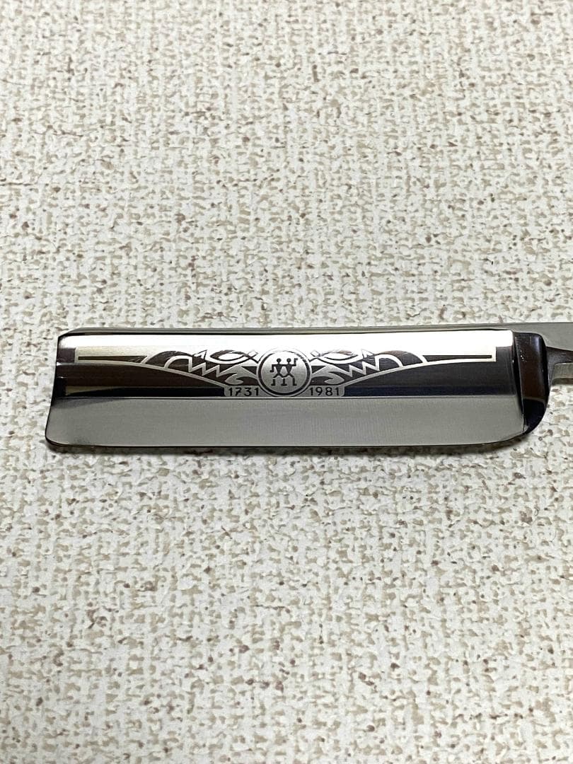 J.A. HENCKELS 剃刀 ストレートレザー ドイツ製 ケース付 - メルカリ