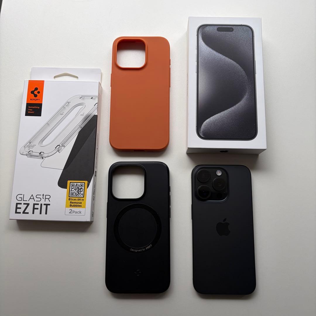 Apple iPhone 15pro ブラックチタニウム【匿名配送】【送料込み