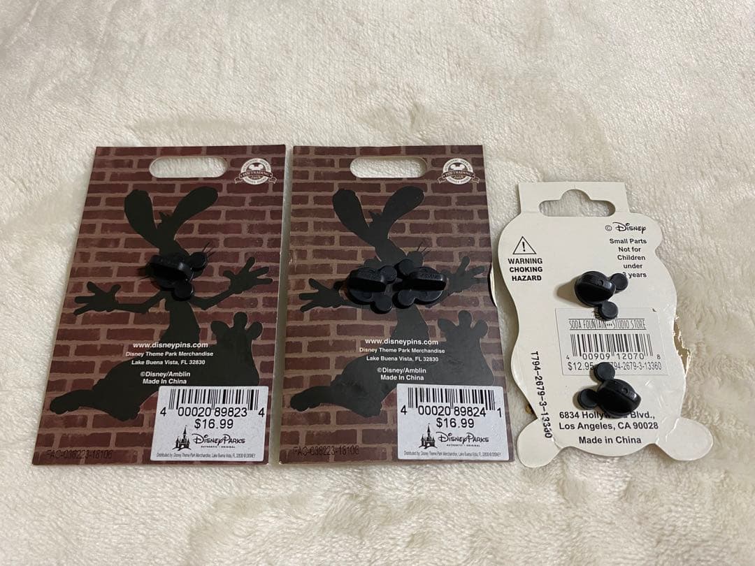 ディズニー 海外限定 ピンバッジ ロジャーラビット ジェシカ - メルカリ