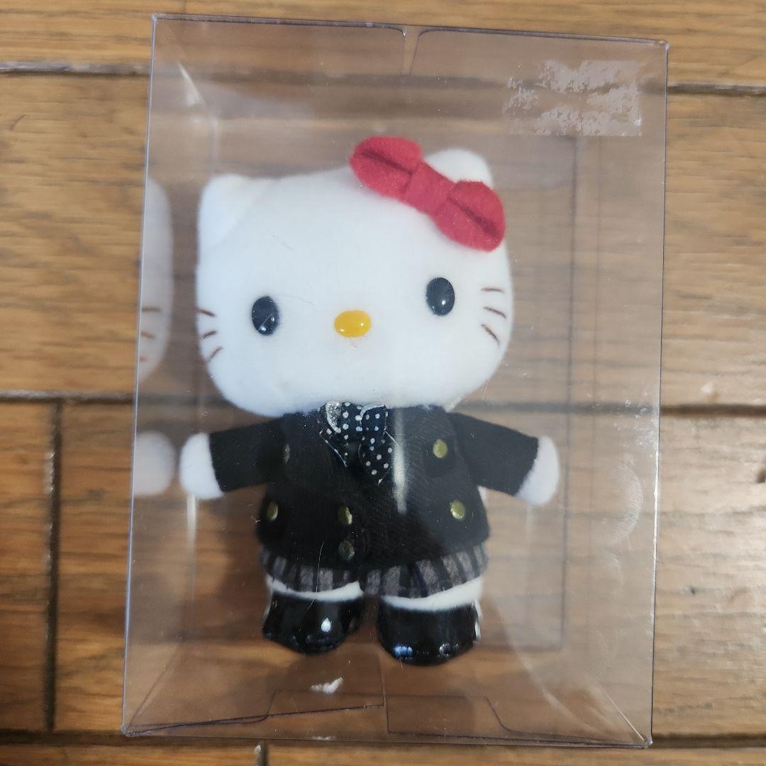 聖徳学園ハローキティマスコット