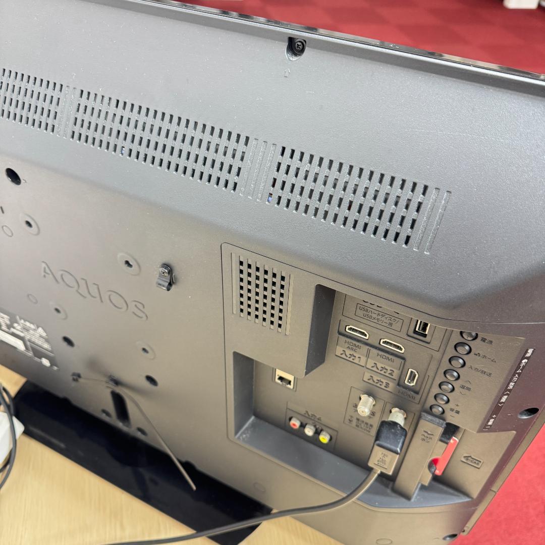 東京23区送料無料 美品シャープ液晶テレビ 2020年製32型 洗浄/除菌済み