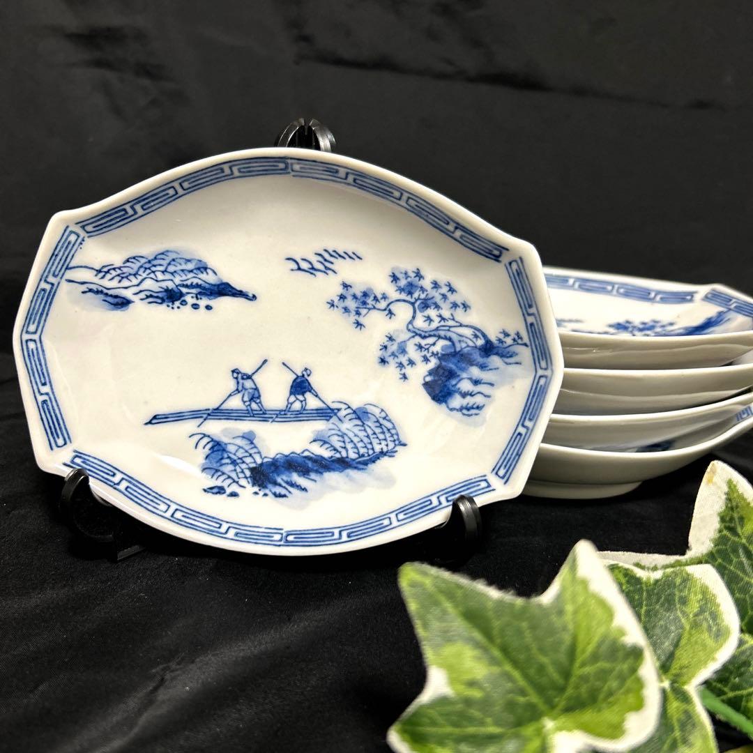 骨董品 古伊万里 染付山水人物画 菱型皿 舟形皿 変形小鉢 アンティーク