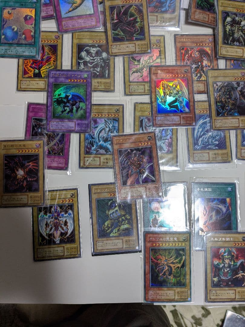 【遊戯王】初期カード多数まとめ売り　所持カード全部売り