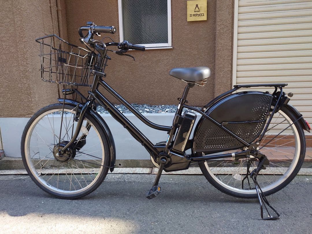 大阪府　ブリヂストン　黒の電動アシスト自転車　バッテリーB400 BRIDGESTONE（ブリヂストン） 36.5V×9.9Ah リチウムイオンバッテリー