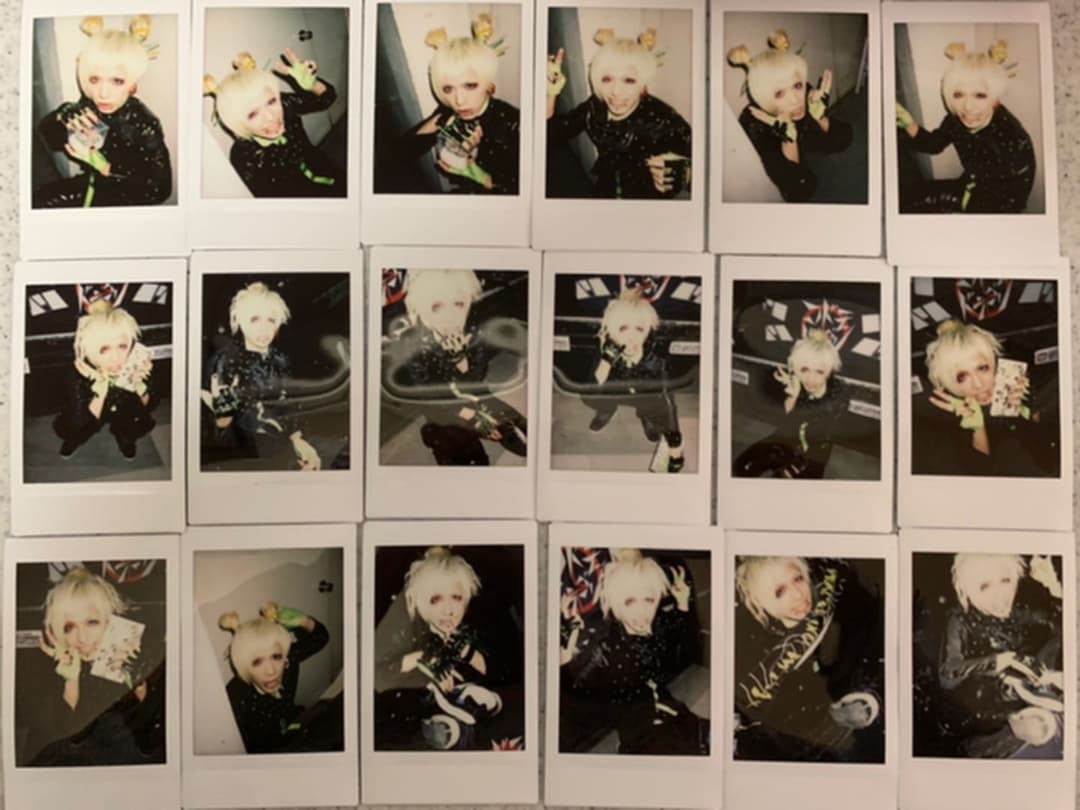 コドモドラゴンハヤト チェキ